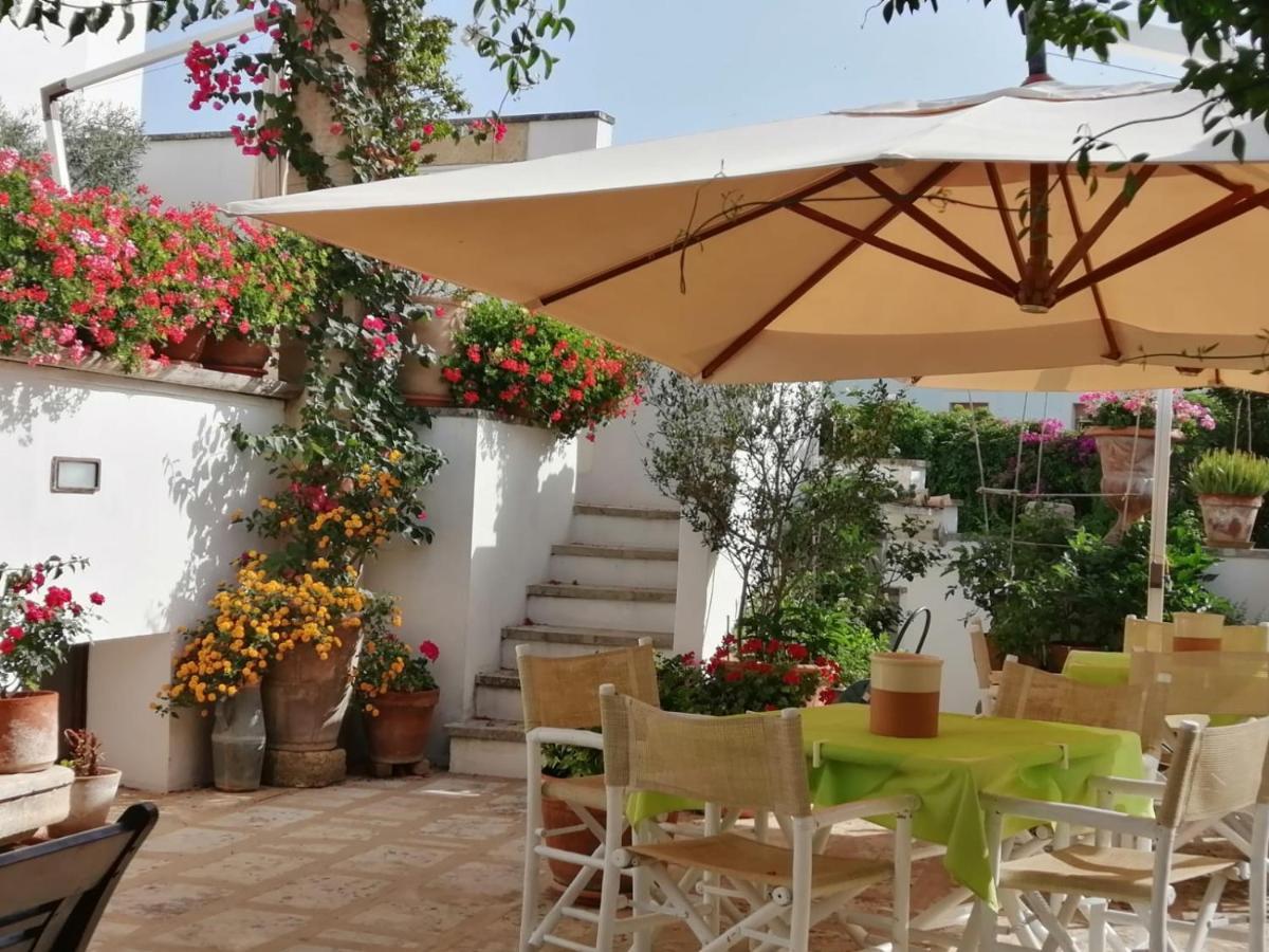 Anticadimora Dei Pepe Bed & Breakfast Salve Exterior foto