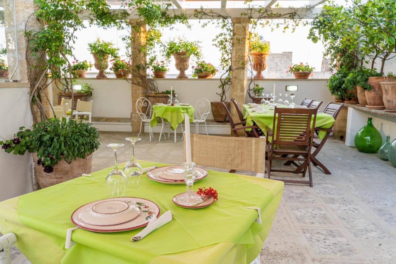 Anticadimora Dei Pepe Bed & Breakfast Salve Exterior foto